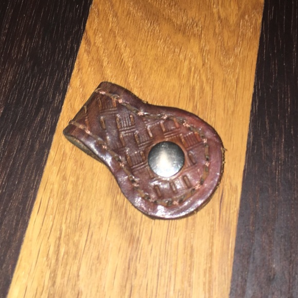 Leather key fob - Picture 3 of 4